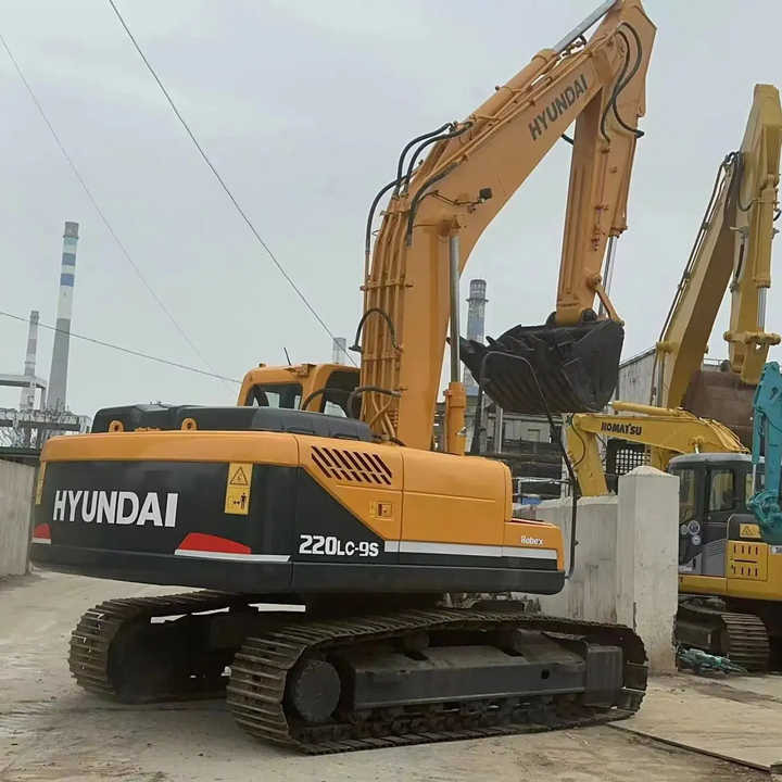 Hyundai Digger 220lc-9s Second Hand Korea Made High Performance Machine Hyundai Excavator for Sale - Гусеничный экскаватор: фото 1 Hyundai Digger 220lc-9s Second Hand Korea Made High Performance Machine Hyundai Excavator for Sale - Гусеничный экскаватор: фото 1