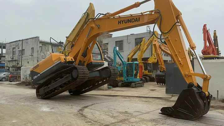 Hyundai Digger 220lc-9s Second Hand Korea Made High Performance Machine Hyundai Excavator for Sale - Гусеничный экскаватор: фото 2 Hyundai Digger 220lc-9s Second Hand Korea Made High Performance Machine Hyundai Excavator for Sale - Гусеничный экскаватор: фото 2