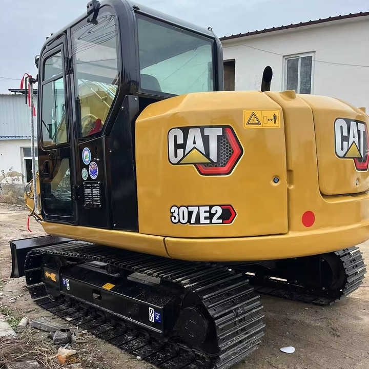 Low Price Used Caterpillar 307E2 Mini Crawler Excavator with Superior Performance Cat307E Construction Machinery Hot Sale - Экскаватор: фото 1 Low Price Used Caterpillar 307E2 Mini Crawler Excavator with Superior Performance Cat307E Construction Machinery Hot Sale - Экскаватор: фото 1