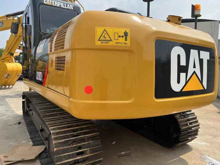 Reasonable Price Japan Original 330d2 Caterpillar Excavator CAT USED 329D2 320D2 325D 315D Excavator - Гусеничный экскаватор: фото 3 Reasonable Price Japan Original 330d2 Caterpillar Excavator CAT USED 329D2 320D2 325D 315D Excavator - Гусеничный экскаватор: фото 3