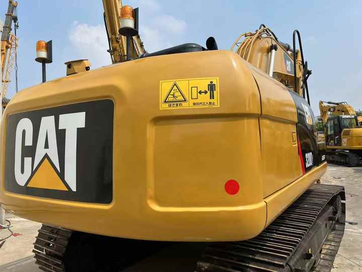 Reasonable Price Japan Original 330d2 Caterpillar Excavator CAT USED 329D2 320D2 325D 315D Excavator - Гусеничный экскаватор: фото 5 Reasonable Price Japan Original 330d2 Caterpillar Excavator CAT USED 329D2 320D2 325D 315D Excavator - Гусеничный экскаватор: фото 5