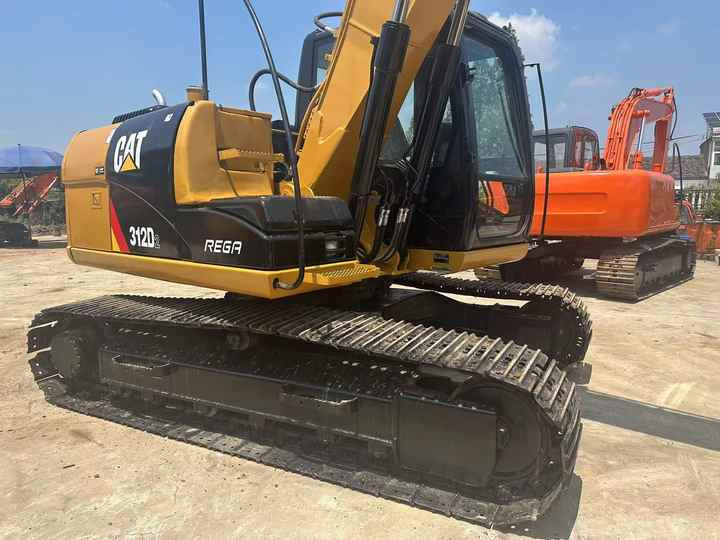 Second-hand Cat 312D2 used cat 312d crawler excavator is for sale with good quality and low price - Экскаватор: фото 2 Second-hand Cat 312D2 used cat 312d crawler excavator is for sale with good quality and low price - Экскаватор: фото 2