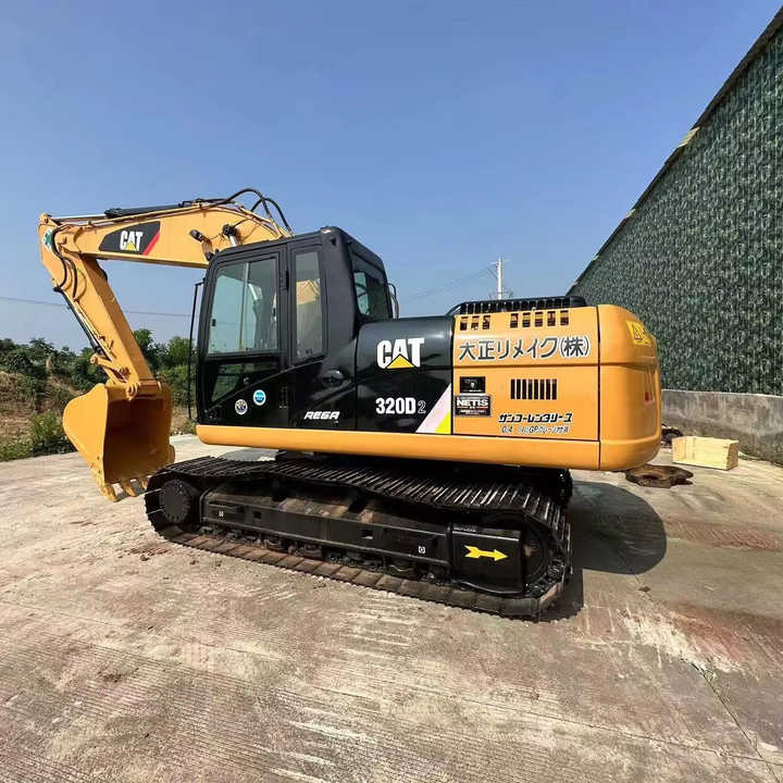 Urgent Sale! Used Cat 320D2Exavator | Low Operating Hours, Flexible Payment Options! - Гусеничный экскаватор: фото 1 Urgent Sale! Used Cat 320D2Exavator | Low Operating Hours, Flexible Payment Options! - Гусеничный экскаватор: фото 1