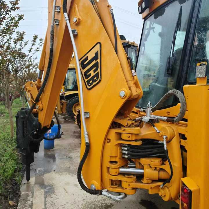 Used Backhoe Loader JCB 4x4 Wheel 20 Ton Backhoe Loader JCB 3CX 4CX Backhoe Excavator Loader Fpr Sale - Экскаватор-погрузчик: фото 2 Used Backhoe Loader JCB 4x4 Wheel 20 Ton Backhoe Loader JCB 3CX 4CX Backhoe Excavator Loader Fpr Sale - Экскаватор-погрузчик: фото 2
