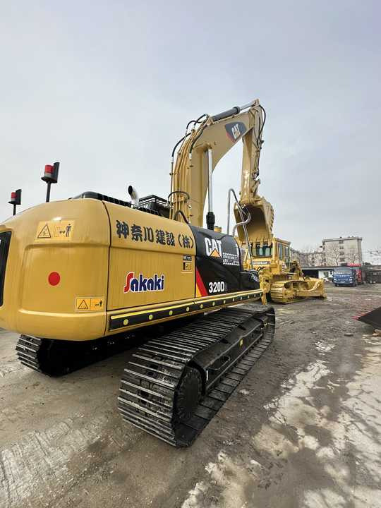 Used CAT 320D2 Excavator | Well-Maintained, Low Hours | Affordable Heavy Machinery for Construction & Mining! - Гусеничный экскаватор: фото 2 Used CAT 320D2 Excavator | Well-Maintained, Low Hours | Affordable Heavy Machinery for Construction & Mining! - Гусеничный экскаватор: фото 2