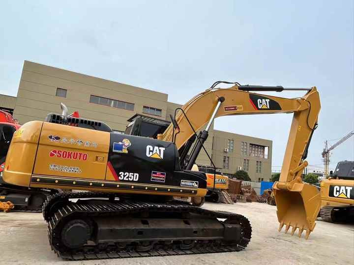 Used Digger CAT 325D Construction Machinery Construction Digger Used CAT 325D Cheap Excavator - Гусеничный экскаватор: фото 3 Used Digger CAT 325D Construction Machinery Construction Digger Used CAT 325D Cheap Excavator - Гусеничный экскаватор: фото 3
