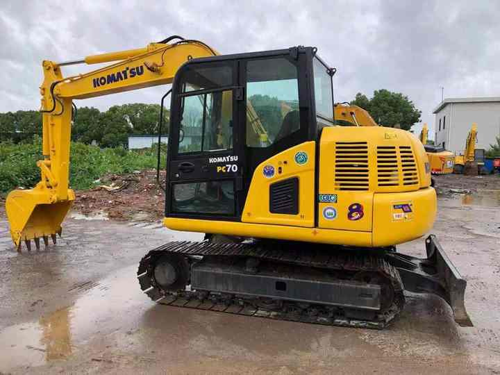 Used Good Quality Komatsu PC70 Excavator for Saleg - Экскаватор: фото 5 Used Good Quality Komatsu PC70 Excavator for Saleg - Экскаватор: фото 5