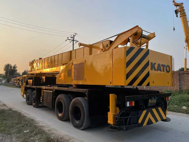 Used Heavy Construction Equipment kato 50 Tons Second Hand Mobile Crane Used Machine Hot Sale - Мобильный кран: фото 2 Used Heavy Construction Equipment kato 50 Tons Second Hand Mobile Crane Used Machine Hot Sale - Мобильный кран: фото 2
