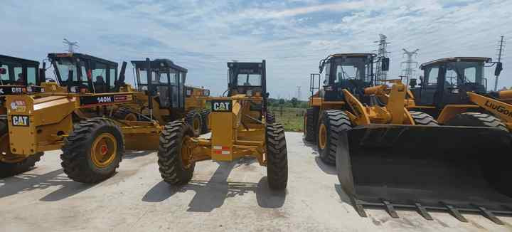 Used Japan Imported Caterpillar 140M Cat 140m Motor Grader with Good Quality and Low Price for Sale - Экскаватор: фото 3 Used Japan Imported Caterpillar 140M Cat 140m Motor Grader with Good Quality and Low Price for Sale - Экскаватор: фото 3