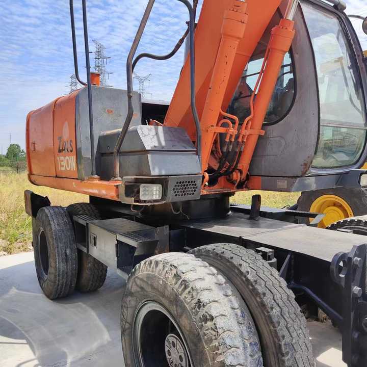 Экскаватор Used Japan Original Brand  Hitachi Zx 130w Wheel Excavator  Hitachi Zx120 130  200 Excavator for Sale [ Copy ]: фото 6
