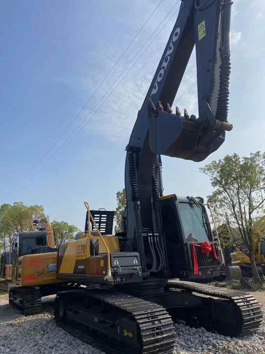 Used Korea Brand volvo Ec210 Excavator for Sale - Гусеничный экскаватор: фото 4 Used Korea Brand volvo Ec210 Excavator for Sale - Гусеничный экскаватор: фото 4