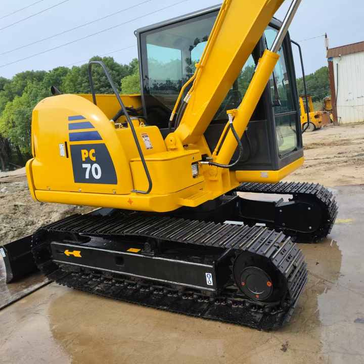 Used komatsu PC70-8 Model Excavator Second Hand Machine Popular Brand Korean komatsu Hydraulic Machinery - Экскаватор: фото 4 Used komatsu PC70-8 Model Excavator Second Hand Machine Popular Brand Korean komatsu Hydraulic Machinery - Экскаватор: фото 4