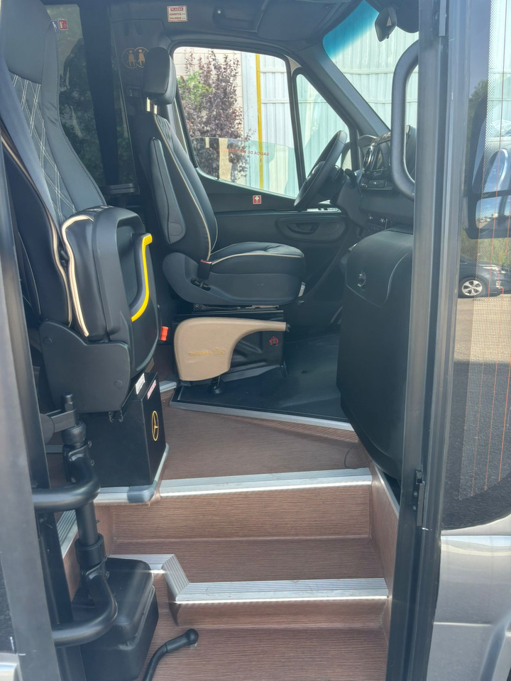 MERCEDES-BENZ SPRINTER 519 - Микроавтобус, Пассажирский фургон: фото 4 MERCEDES-BENZ SPRINTER 519 - Микроавтобус, Пассажирский фургон: фото 4