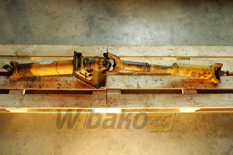 Case 721C - Приводный вал для Строительной техники: фото 1 Case 721C - Приводный вал для Строительной техники: фото 1