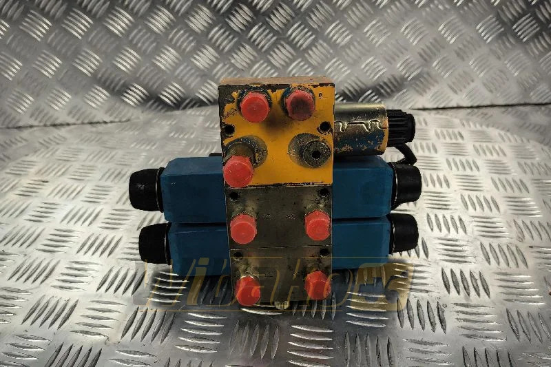 Case 788 E/5 - Гидравлический клапан для Строительной техники: фото 1 Case 788 E/5 - Гидравлический клапан для Строительной техники: фото 1