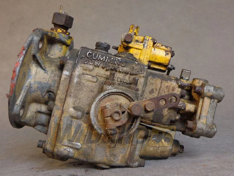 Cummins 018-C1504-D30319 L-AR74095 - Топливный насос для Строительной техники: фото 2 Cummins 018-C1504-D30319 L-AR74095 - Топливный насос для Строительной техники: фото 2