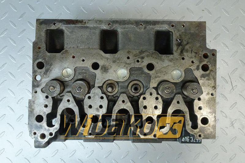 Cylinder head Deutz 04164633 - Головка блока для Строительной техники: фото 1 Cylinder head Deutz 04164633 - Головка блока для Строительной техники: фото 1