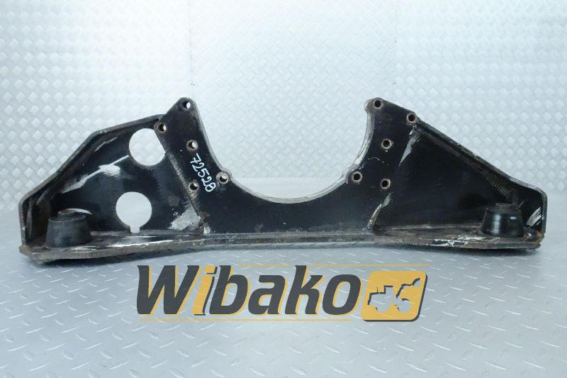 Engine mount for engine Perkins 2006 - Двигатель и запчасти для Строительной техники: фото 1 Engine mount for engine Perkins 2006 - Двигатель и запчасти для Строительной техники: фото 1