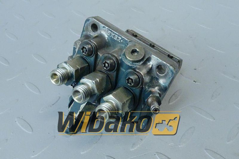 Injection pump for engine Kubota D722 16006-51012 - Топливный насос для Сельскохозяйственной техники: фото 1 Injection pump for engine Kubota D722 16006-51012 - Топливный насос для Сельскохозяйственной техники: фото 1