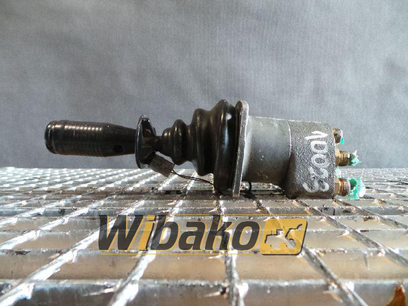 Joystick Rexroth 4TH6U06.14/M01 14296002 - Кабина и интерьер для Строительной техники: фото 1 Joystick Rexroth 4TH6U06.14/M01 14296002 - Кабина и интерьер для Строительной техники: фото 1
