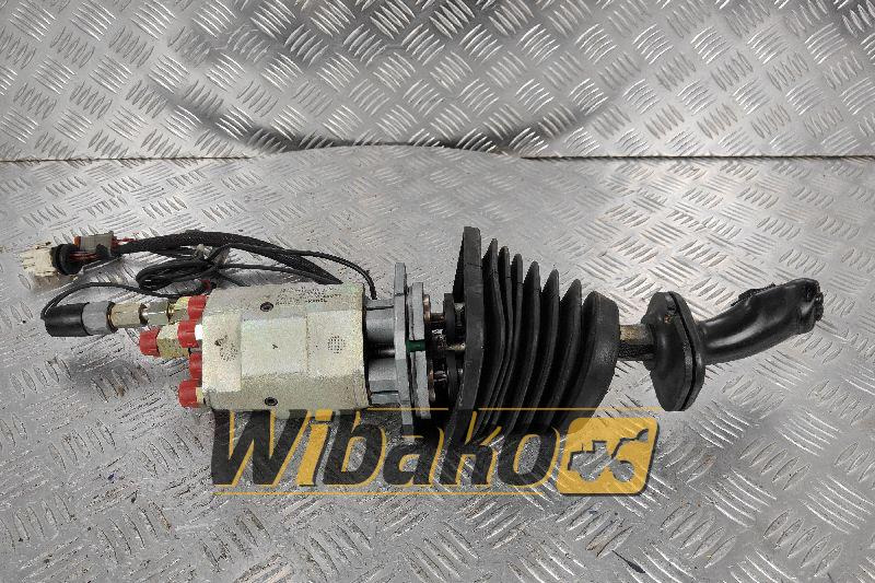 Joystick Rexroth 4THF6Z14-20 08350462 - Кабина и интерьер для Строительной техники: фото 1 Joystick Rexroth 4THF6Z14-20 08350462 - Кабина и интерьер для Строительной техники: фото 1