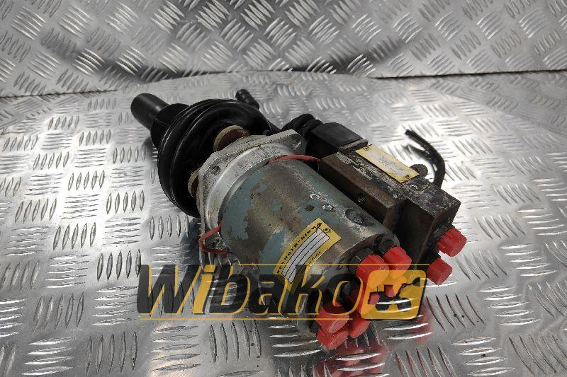 Joystick Rexroth 5TH6-U06307/1X2TH6L06-10/1M 226067/226068 - Кабина и интерьер для Строительной техники: фото 2 Joystick Rexroth 5TH6-U06307/1X2TH6L06-10/1M 226067/226068 - Кабина и интерьер для Строительной техники: фото 2