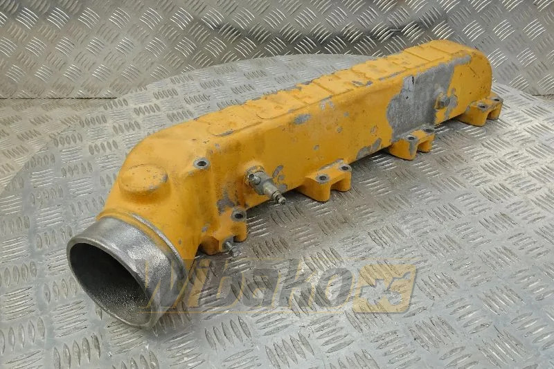 Liebherr 9882895 - Впускной коллектор для Строительной техники: фото 1 Liebherr 9882895 - Впускной коллектор для Строительной техники: фото 1