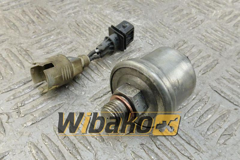 Oil pressure sensor Deutz 01182844 - Сенсор для Строительной техники: фото 1 Oil pressure sensor Deutz 01182844 - Сенсор для Строительной техники: фото 1
