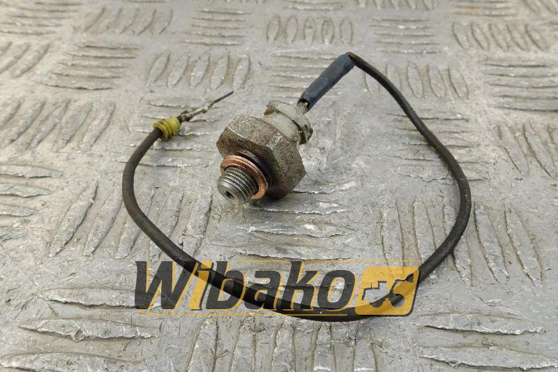 Pressure sensor Deutz 01181555 - Сенсор для Строительной техники: фото 1 Pressure sensor Deutz 01181555 - Сенсор для Строительной техники: фото 1