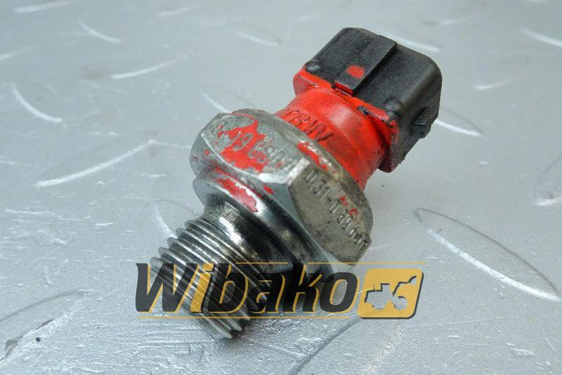 Pressure sensor Deutz 01182227 - Сенсор для Строительной техники: фото 1 Pressure sensor Deutz 01182227 - Сенсор для Строительной техники: фото 1