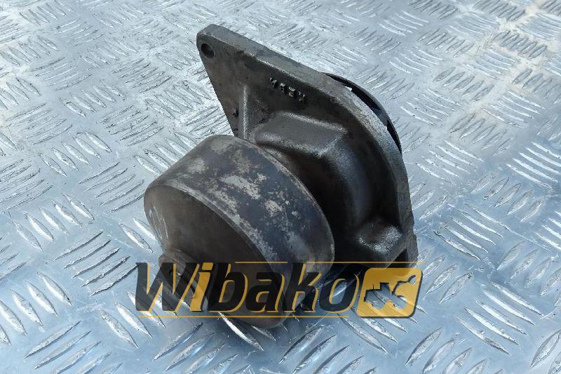 Water pump Komatsu SAA6D102E-2 - Помпа для Строительной техники: фото 1 Water pump Komatsu SAA6D102E-2 - Помпа для Строительной техники: фото 1