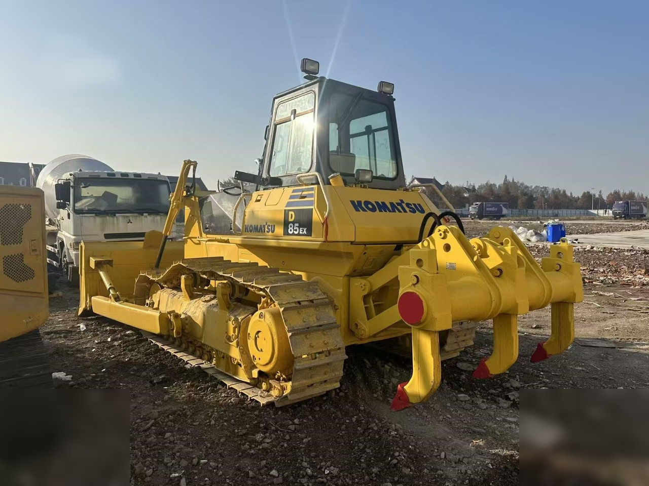 KOMATSU D85EX-18 - Бульдозер: фото 2 KOMATSU D85EX-18 - Бульдозер: фото 2