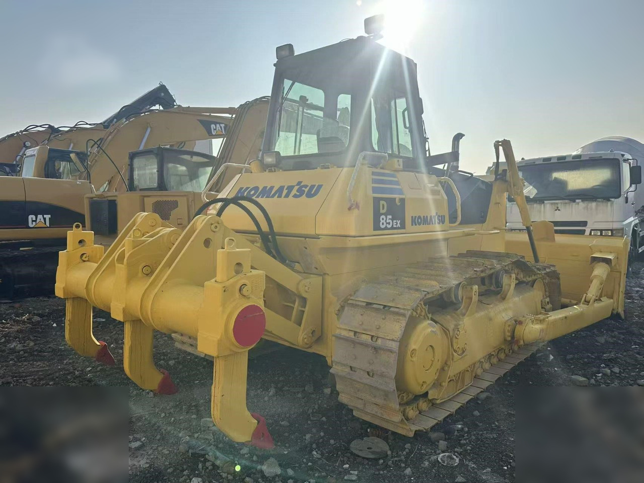 KOMATSU D85EX-18 - Бульдозер: фото 5 KOMATSU D85EX-18 - Бульдозер: фото 5