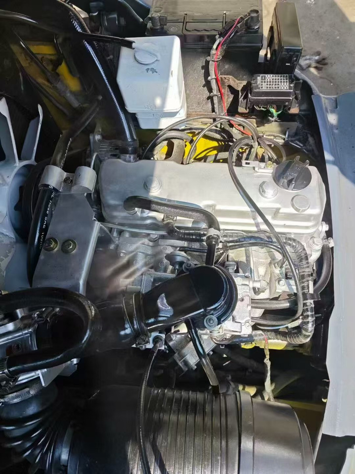 Komatsu FD50 - Дизельный погрузчик: фото 5 Komatsu FD50 - Дизельный погрузчик: фото 5