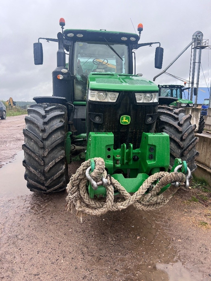 John Deere 8320R - Трактор: фото 2 John Deere 8320R - Трактор: фото 2