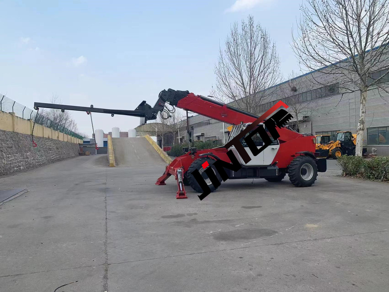 14Ton Telehandler with CUMMINS Engine - Телескопический погрузчик: фото 4 14Ton Telehandler with CUMMINS Engine - Телескопический погрузчик: фото 4