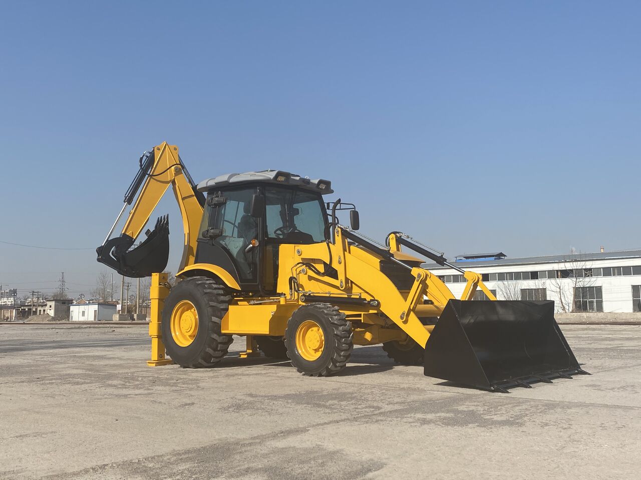 Hightop Group HT 2800KG Backhoe Loader - Экскаватор-погрузчик: фото 2 Hightop Group HT 2800KG Backhoe Loader - Экскаватор-погрузчик: фото 2