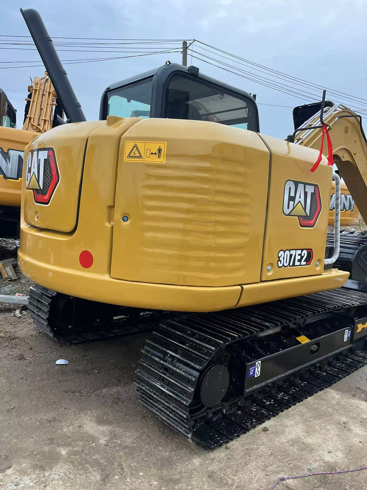 CATERPILLAR CAT307E excavator for sale at good price - Мини-экскаватор: фото 2 CATERPILLAR CAT307E excavator for sale at good price - Мини-экскаватор: фото 2