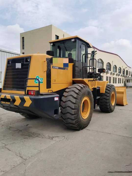China Jiangsu Famous Brand Used Wheel Good Condition Loader ZL50GN Used Loader for Sale - Колёсный погрузчик: фото 2 China Jiangsu Famous Brand Used Wheel Good Condition Loader ZL50GN Used Loader for Sale - Колёсный погрузчик: фото 2