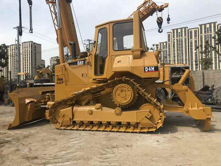 Бульдозер Good Condition D4H Bulldozer New Crawler Bulldozer with Parts Price Bulldozers: фото 6