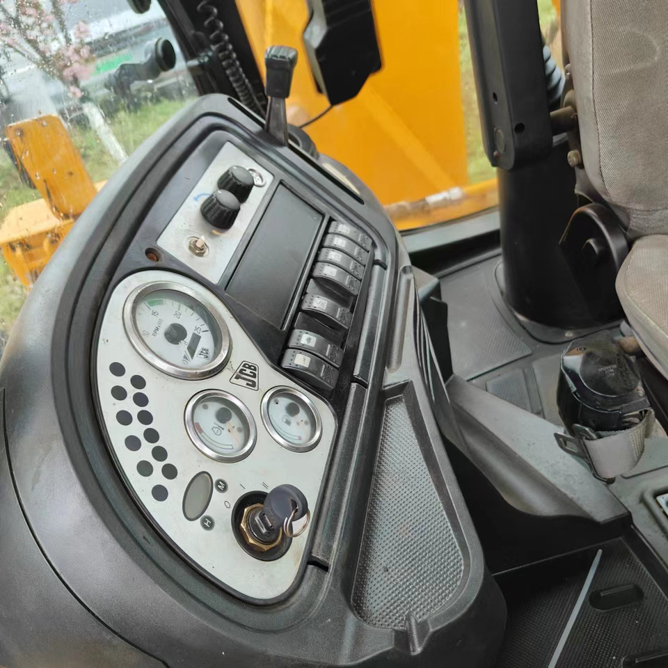 Экскаватор-погрузчик JCB 4CX [ Copy ]: фото 7