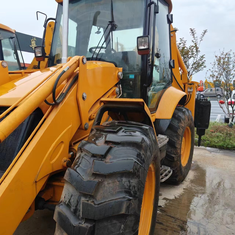 Экскаватор-погрузчик JCB 4CX [ Copy ]: фото 10