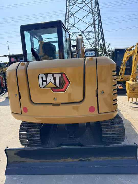 Mini Cat Brand Cat 305 Small Excavator in Stock Used Mini Excavator CAT305.5E2 CAT306 CAT307 CAT308 With Good Condition - Мини-экскаватор: фото 3 Mini Cat Brand Cat 305 Small Excavator in Stock Used Mini Excavator CAT305.5E2 CAT306 CAT307 CAT308 With Good Condition - Мини-экскаватор: фото 3