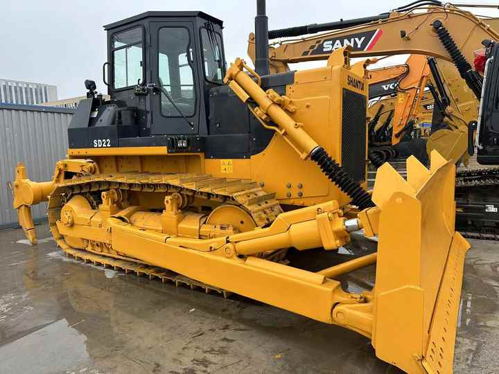 USED SHANTUI SD22 Bulldozer with Good Condition Hot Sale - Бульдозер: фото 4 USED SHANTUI SD22 Bulldozer with Good Condition Hot Sale - Бульдозер: фото 4