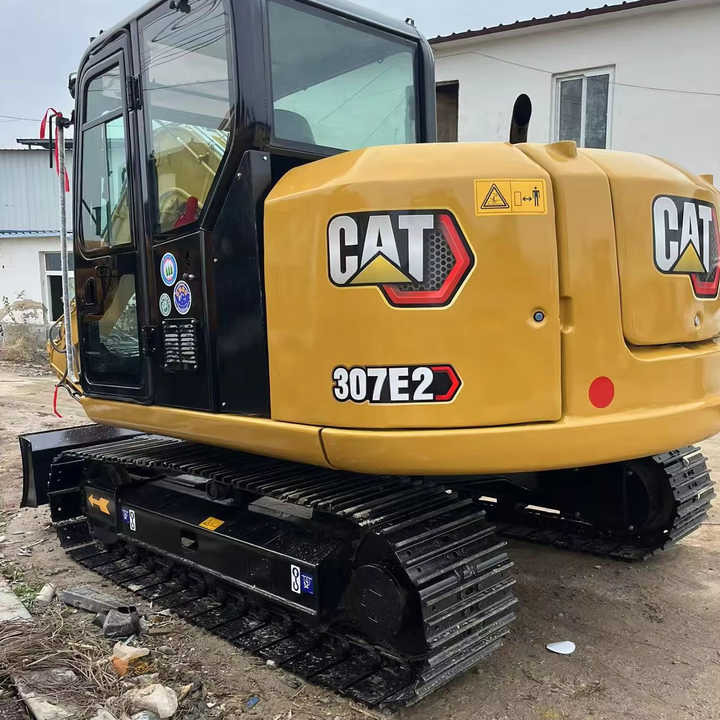 Used Caterpillar CAT 307E2 Crawler Mini Hydraulic Digger Second Hand Cat 307E2 Excavator - Экскаватор: фото 1 Used Caterpillar CAT 307E2 Crawler Mini Hydraulic Digger Second Hand Cat 307E2 Excavator - Экскаватор: фото 1