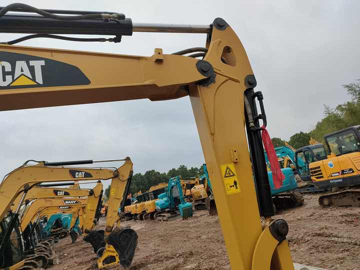 Used Digger CAT 305.5E Construction Machinery Construction Digger Used CAT 305.5E Cheap Excavator - Мини-экскаватор: фото 5 Used Digger CAT 305.5E Construction Machinery Construction Digger Used CAT 305.5E Cheap Excavator - Мини-экскаватор: фото 5
