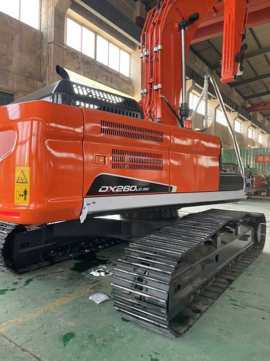 Used Digger DOOSAN DX260 Construction Machinery Construction Digger Used DOOSAN DX260 Cheap Excavator - Гусеничный экскаватор: фото 2 Used Digger DOOSAN DX260 Construction Machinery Construction Digger Used DOOSAN DX260 Cheap Excavator - Гусеничный экскаватор: фото 2