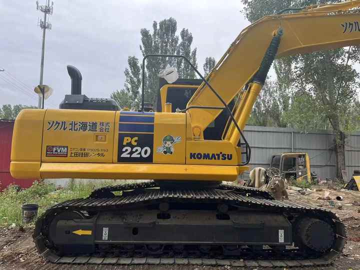 Used Good Quality Japan Original PC220-8 in Good Condition PC220-8 Komatsu - Гусеничный экскаватор: фото 3 Used Good Quality Japan Original PC220-8 in Good Condition PC220-8 Komatsu - Гусеничный экскаватор: фото 3