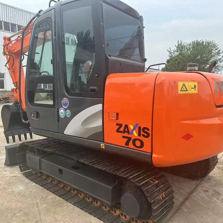 Used Hitachi Excavator ZX70 7ton Japan Import Second Hand Small Crawler ZX70 Excavator for Sale - Гусеничный экскаватор: фото 1 Used Hitachi Excavator ZX70 7ton Japan Import Second Hand Small Crawler ZX70 Excavator for Sale - Гусеничный экскаватор: фото 1
