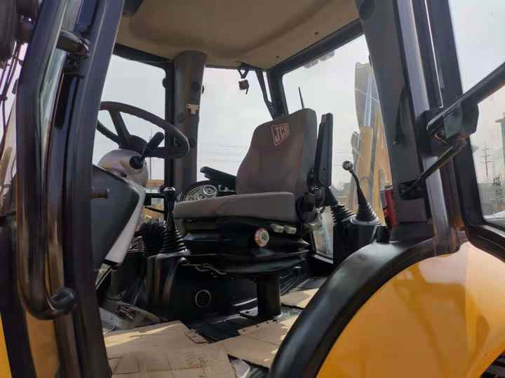 Used Small Bakchoe Loader JCB 4CX Towable Backhoe/3cx 4cx Jcb Backhoe Loader for Sale - Экскаватор-погрузчик: фото 5 Used Small Bakchoe Loader JCB 4CX Towable Backhoe/3cx 4cx Jcb Backhoe Loader for Sale - Экскаватор-погрузчик: фото 5